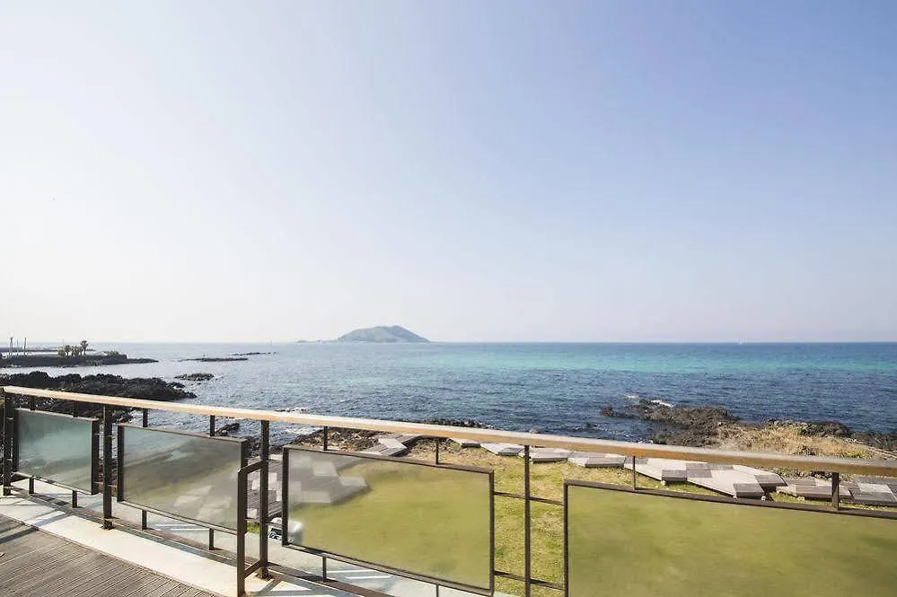 Hemingway House Hotell Jeju