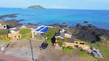 Hemingway House Hotell Jeju